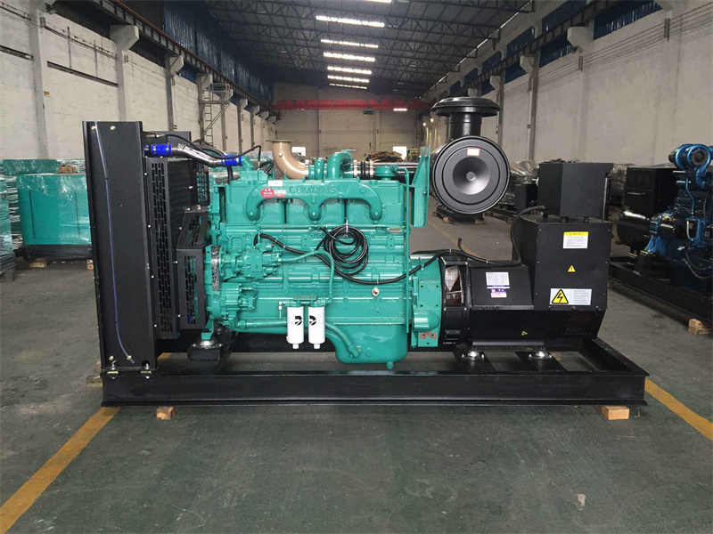 黄埔如何判断一个电压表是否具有自动量程切换功能？