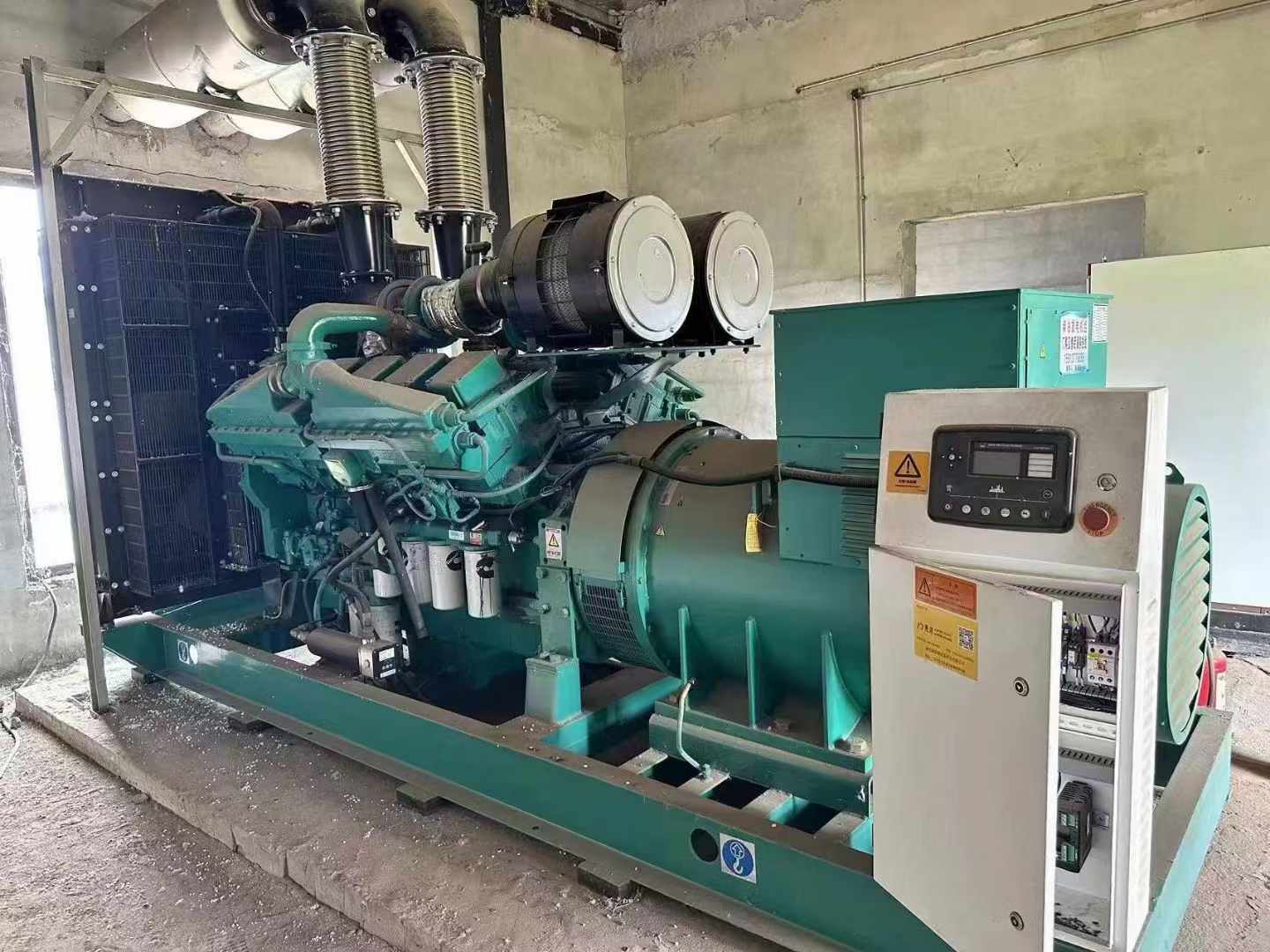 黄埔无功补偿装置的性能评估需要考虑哪些因素？